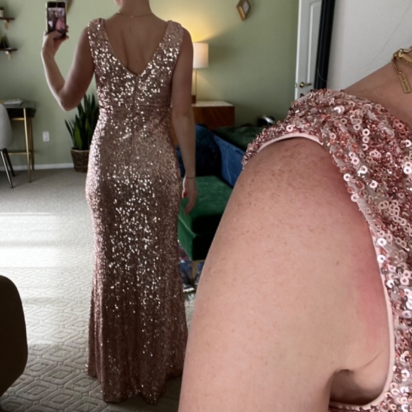 Belle Badgley Mischka rose gold sequin gown,  sleeveless, Sz 2 - Picture 8 of 9